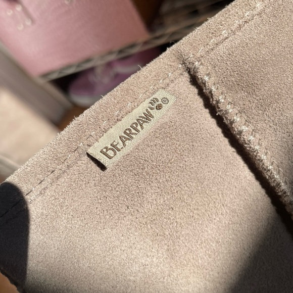 NWOT-Bearpaw boots - Picture 3 of 8